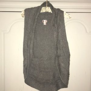 Mossimo gray sweater vest